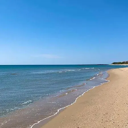 Un Petit Coin De Paradis Agde Exterior photo